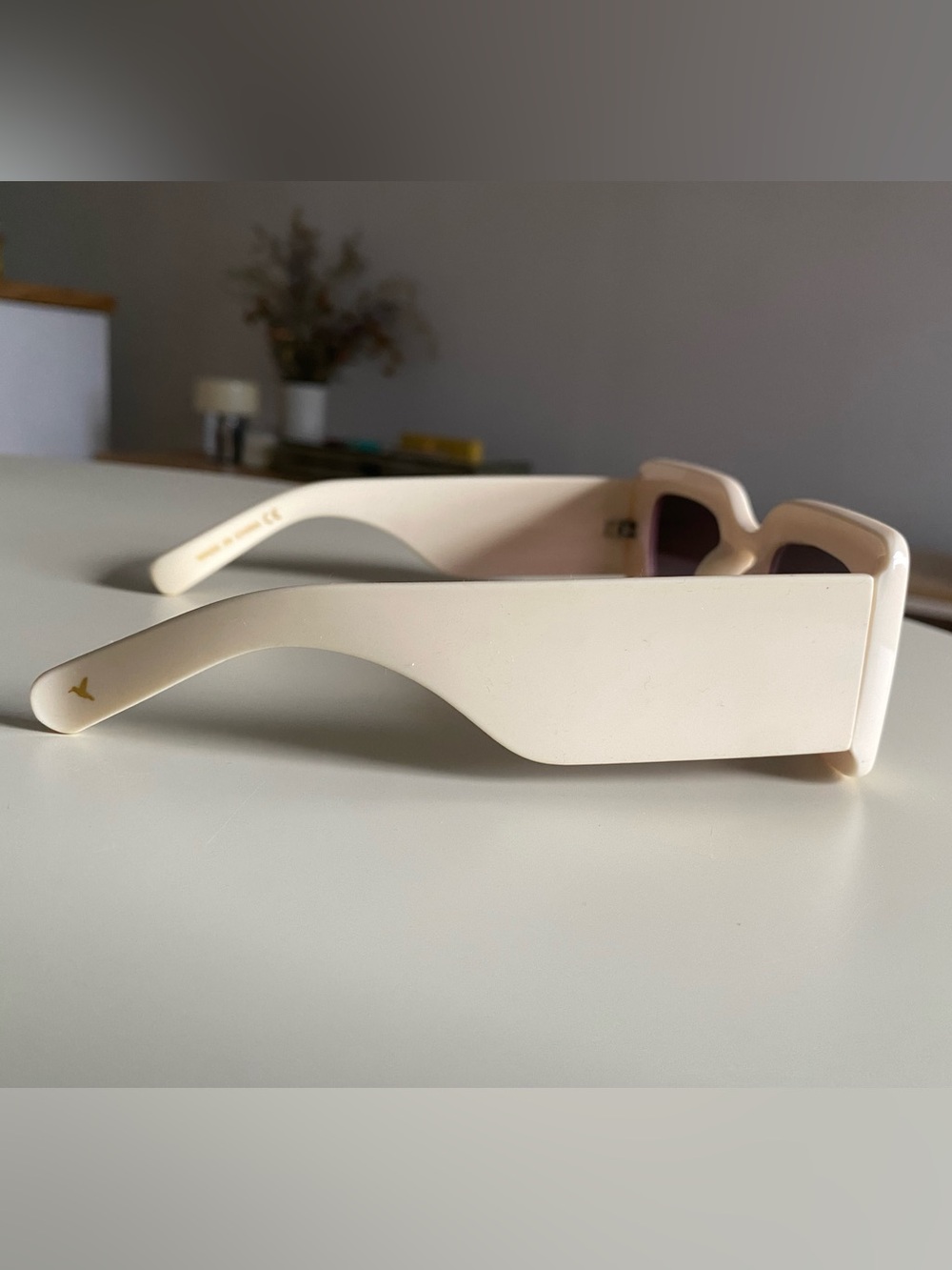 Parfois Off-White Rectangular Sunglasses - Picture 5 of 8